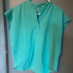 Figs Scrub Top🐳-LE✨💗